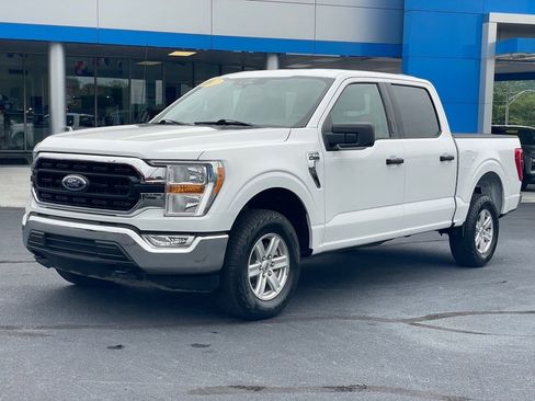 Used 2022 Ford F150 XLT w/ Equipment Group 301A Mid image 3