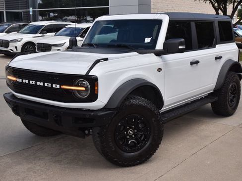Certified 2024 Ford Bronco Wildtrak AWD/4WD image 50