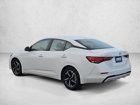 Used 2025 Nissan Sentra SV FWD image 7