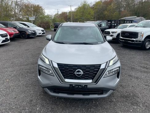 Used 2023 Nissan Rogue SV AWD/4WD image 3