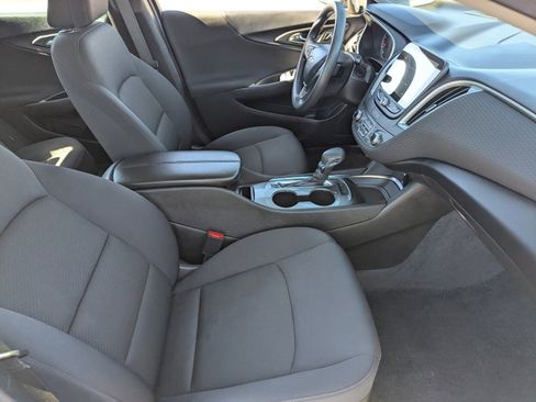 Certified 2024 Chevrolet Malibu LT image 11