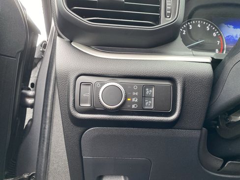 Used 2022 Ford Explorer XLT w/ Class IV Trailer Tow Package image 15