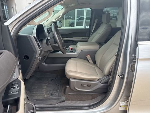 Used 2020 Ford Expedition XLT RWD image 7