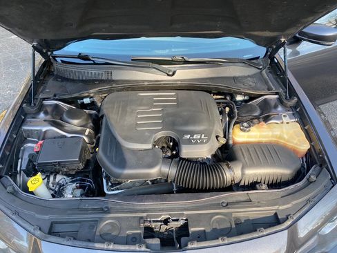 Used 2016 Chrysler 300 S w/ 300S Premium Group image 69