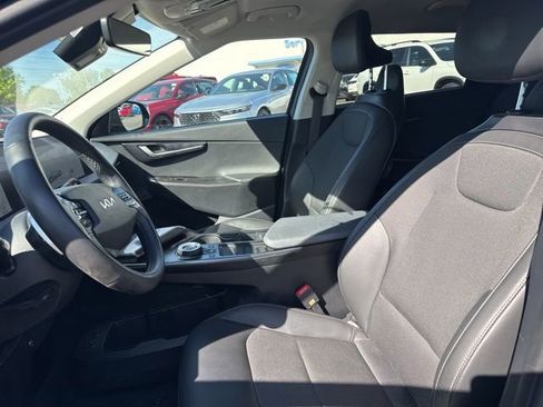 Used 2024 Kia EV6 Light AWD/4WD image 20