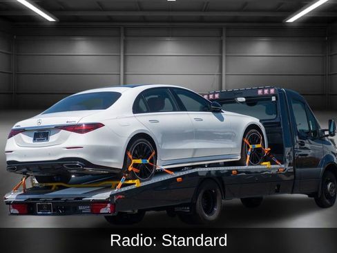 Used 2023 Mercedes-Benz Sprinter 4500 image 9