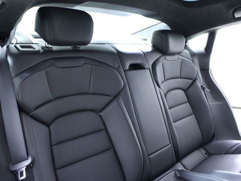 Used 2020 Porsche Taycan Turbo image 14