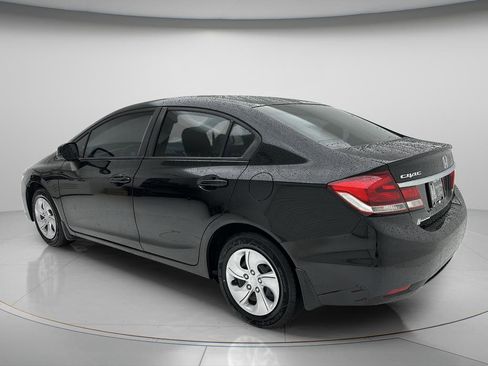 Used 2013 Honda Civic LX image 8