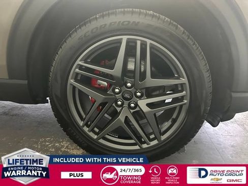 Used 2026 Ford Explorer ST-Line w/ ST-Line Street Pack AWD/4WD image 11