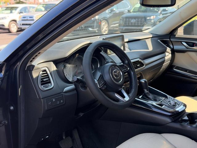 Used 2016 MAZDA CX-9 Touring FWD image 3