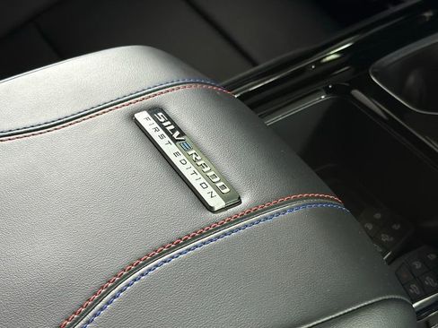 Used 2024 Chevrolet Silverado EV RST image 17