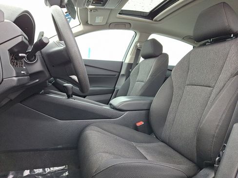 Used 2023 Honda Accord EX image 12