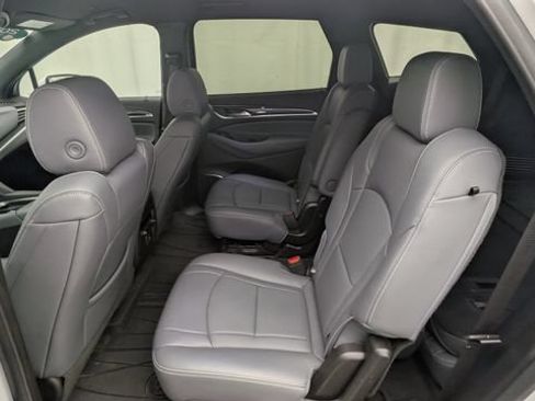 Certified 2024 Buick Enclave Essence FWD image 27