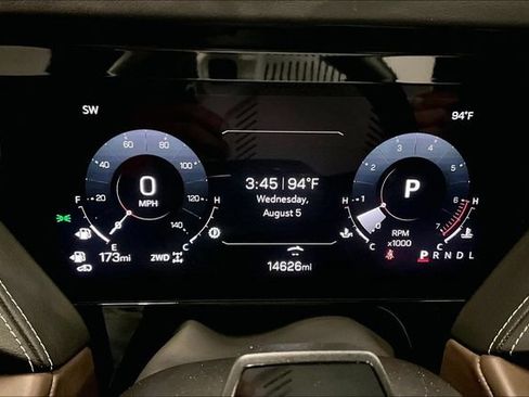Used 2025 GMC Yukon XL Denali Ultimate AWD/4WD image 29