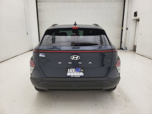 Used 2025 Hyundai Kona SEL image 15