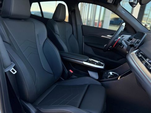 Used 2025 BMW X2 M35i AWD/4WD image 17