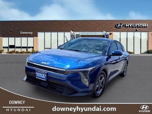 Used 2025 Kia K4 FWD image 1