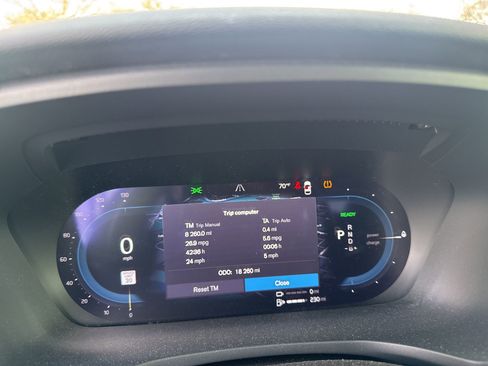 Certified 2023 Volvo S60 T8 Plus w/ Climate Package image 10