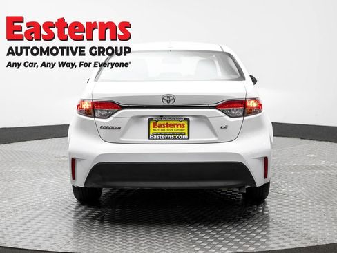 Used 2023 Toyota Corolla LE FWD image 6