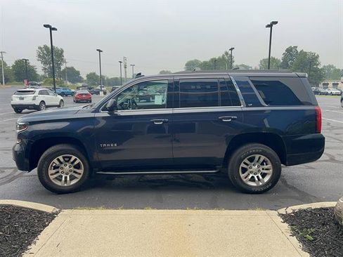 Used 2017 Chevrolet Tahoe LT w/ Luxury Package AWD/4WD image 5