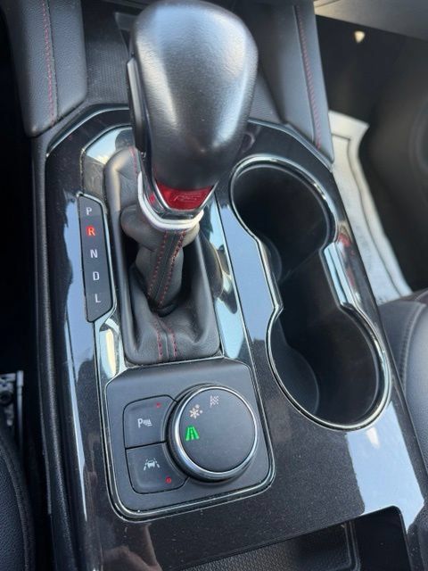 Used 2021 Chevrolet Blazer RS w/ Driver Confidence II Package FWD image 16