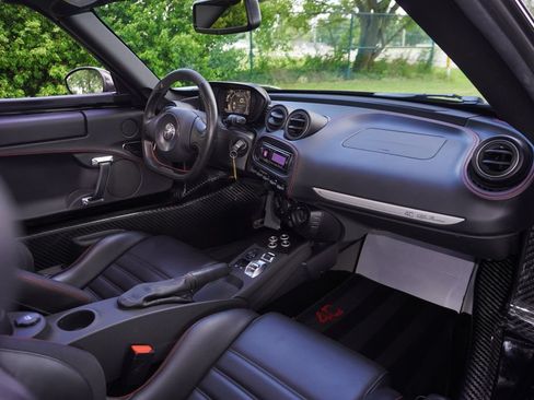 Used 2019 Alfa Romeo 4C Spider RWD image 36