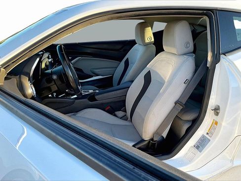 Used 2023 Chevrolet Camaro LT image 26