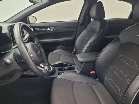Used 2024 Kia Forte GT-Line w/ GT-Line Premium Package FWD image 17