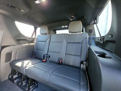 New 2026 Chevrolet Suburban Premier w/ Sun And Tow Package image 24