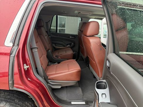 Used 2019 Chevrolet Tahoe Premier w/ Premier Plus Edition AWD/4WD image 28