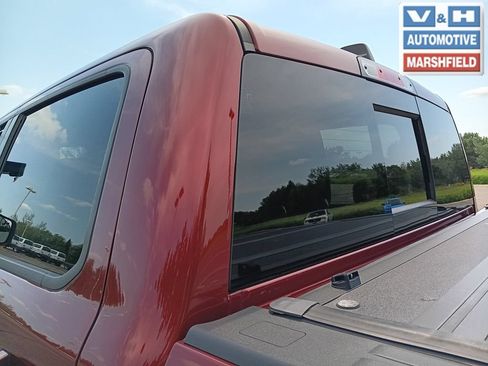 Used 2020 RAM 1500 Laramie w/ Sport Appearance Package AWD/4WD image 11