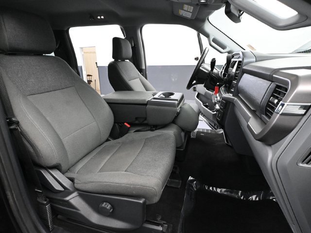 Used 2024 Ford F150 XLT AWD/4WD image 34
