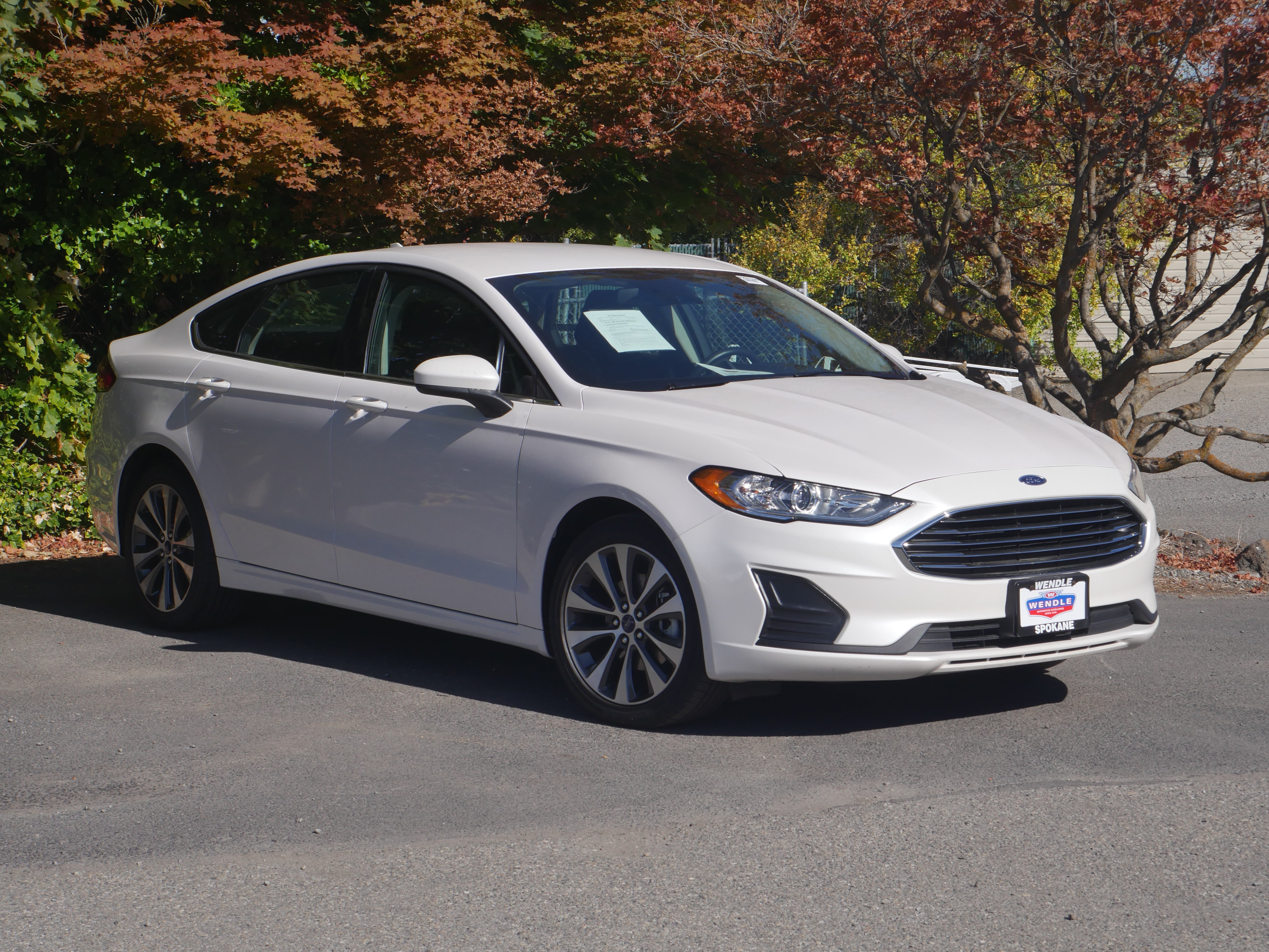 Used 2020 Ford Fusion SE AWD/4WD image 24