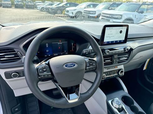 New 2026 Ford Escape Active w/ Cold Weather Package AWD/4WD image 19