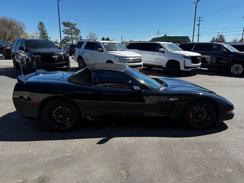 Used 2003 Chevrolet Corvette Convertible w/ Preferred Equipment Group1 RWD image 7