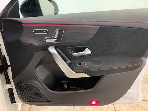 Used 2023 Mercedes-Benz CLA 250 4MATIC image 61