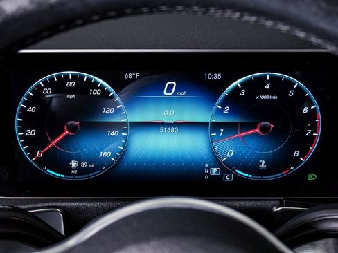 Used 2020 Mercedes-Benz GLB 250 4MATIC image 21