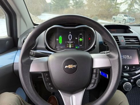 Used 2015 Chevrolet Spark LT image 8
