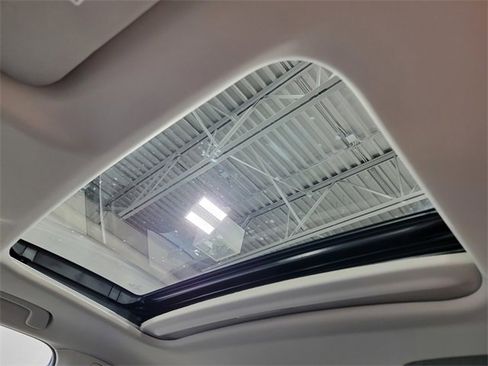 Certified 2024 Honda Civic EX image 32