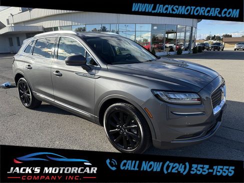 Used 2023 Lincoln Nautilus Reserve w/ Monochromatic Package image 11