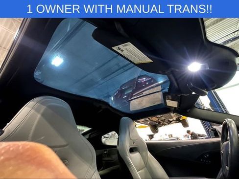 Used 2014 Chevrolet Corvette Z51 w/ 3LT Preferred Equipment Group image 21