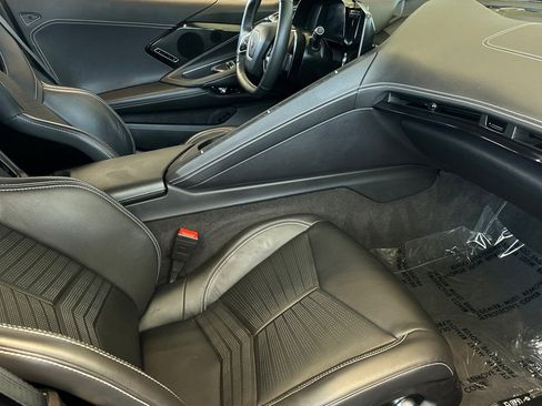 Used 2024 Chevrolet Corvette Stingray Preferred Conv w/ Stealth Interior Trim Package RWD image 14