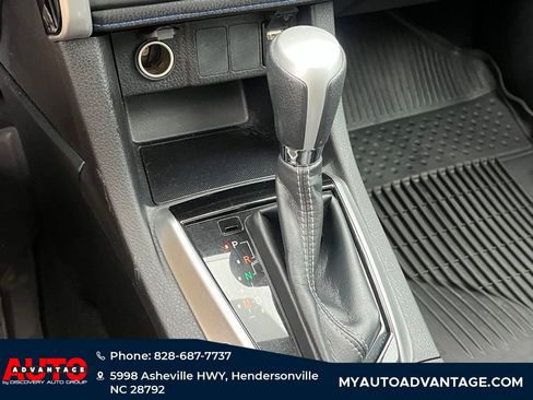 Used 2019 Toyota Corolla SE image 11