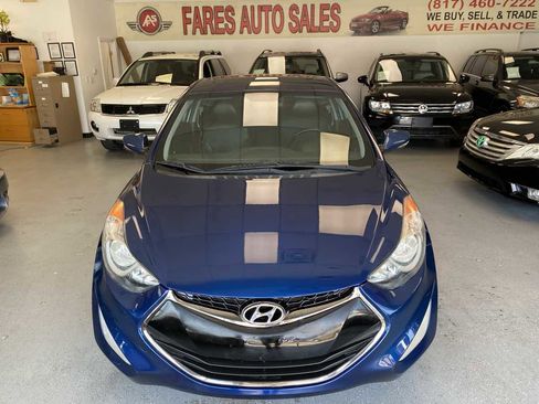 Used 2013 Hyundai Elantra SE image 3