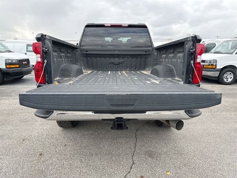 Used 2024 Chevrolet Silverado 2500 LT image 24