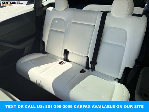 Used 2023 Tesla Model Y Performance image 28