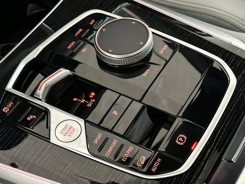 New 2026 BMW X5 xDrive40i w/ M Sport Package image 22