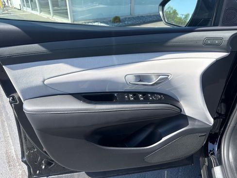 New 2026 Hyundai Tucson Limited image 11