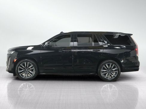 Used 2022 Cadillac Escalade Sport Platinum w/ Heavy-Duty Trailer Package AWD/4WD image 2
