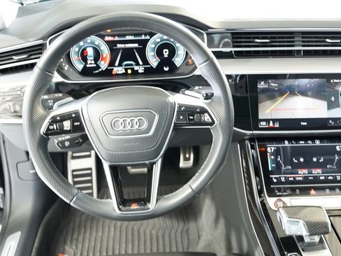 Used 2023 Audi S8 image 12